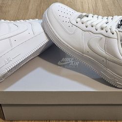 Nike AF1 Size 9 For Men 