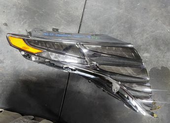 Hyundai Tucson Headlight Right Passenger Side 2022 2023 Part $150 H