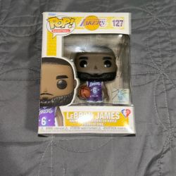 Funko Pop! LeBron James - Los Angeles Lakers #127