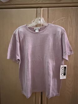 New sparkling lavender short sleeve shirt  Size L