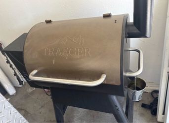 Traeger Pellet Grill Smoker pro22