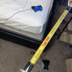 Ugly Stik Tiger Elite Casting Rod with torium 20 pg shimano reel