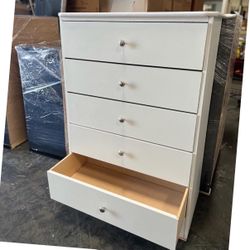 Dresser/ Five drawers dresser