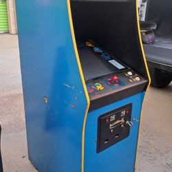 2 OriginalMs. Pacman Arcades Projects