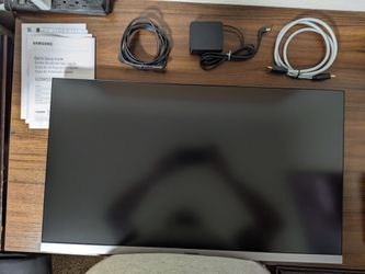 SAMSUNG 28" ViewFinity 4K Monitor - Open Box