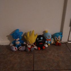 Bundle Of Sonic Plushies 