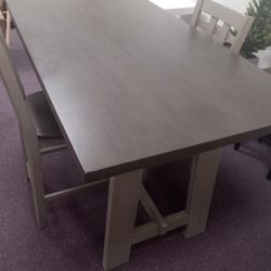Dining Table Set