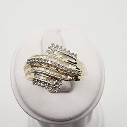 10k Gold 1.00ctw Diamond Ring 