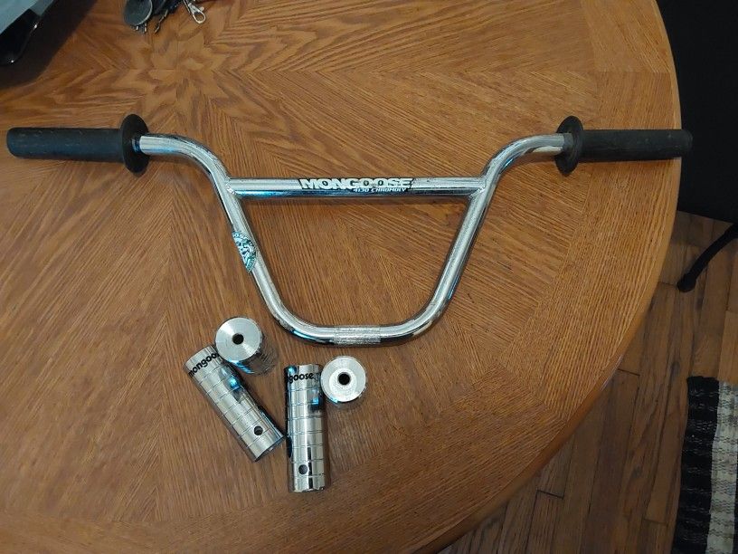 Bmx Mongoose Chrome Handle Bars And Front And Rear Foot Pegs