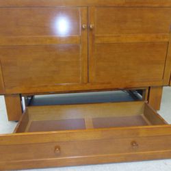 Wooden Full size  hide bed Is with Trendle TV Stand