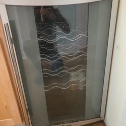 Wine Cooler - Magic Chef Model MCWC16MCG
