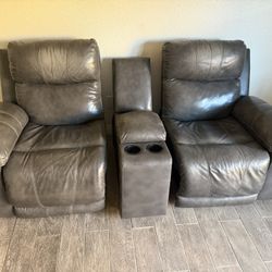 Gray Leather Loveseat 