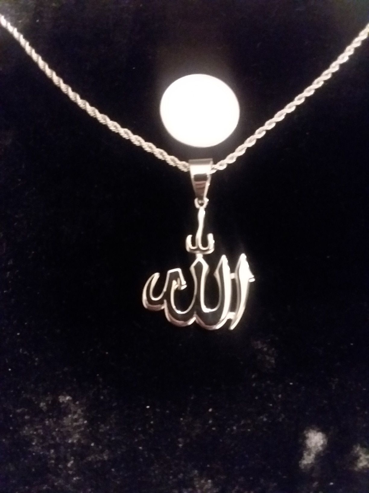 Stainless steel men's necklace