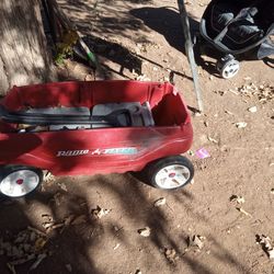  Radio Flyer Wagon With Seats That Fold Up And Down 3700