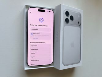 iPhone 17 Pro Max 256GB – Silver – Fully Unlocked