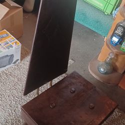 Gentlemens Dressing Chair With Storage In The Seat