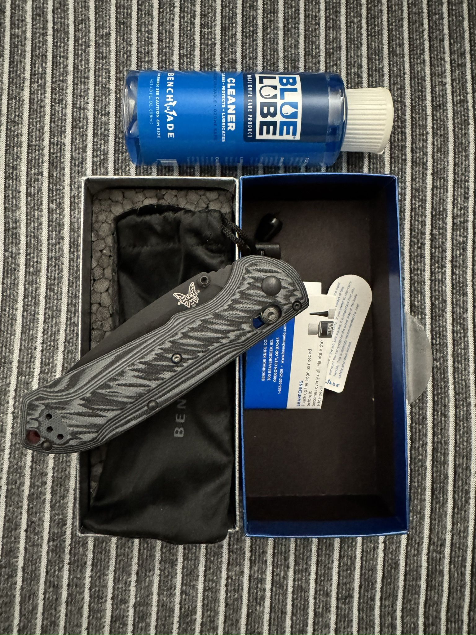 Benchmade Freek Gray/Black G-10 AXIS Lock Knife (3.6" Black CPM-M4) 560BK-1