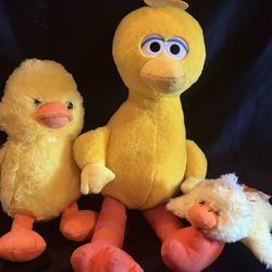 Big Bird 20inch Plush Toy, Duck Plush, and small Chick Plush- Smoke free and clean- LOTP
