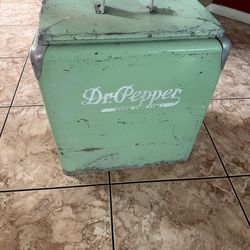 Dr. Pepper Vintage Cooler