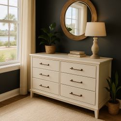 Modern Cream 6-Drawer Dresser – Excellent Condition