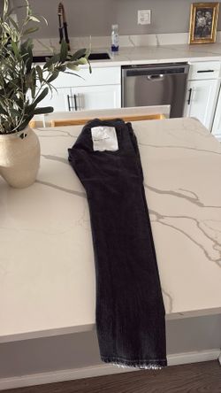 100% Authentic Size 32