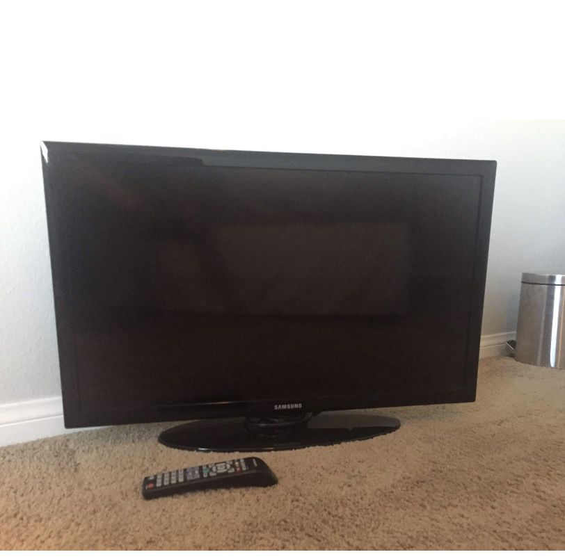 32inch flat screen tv with remote