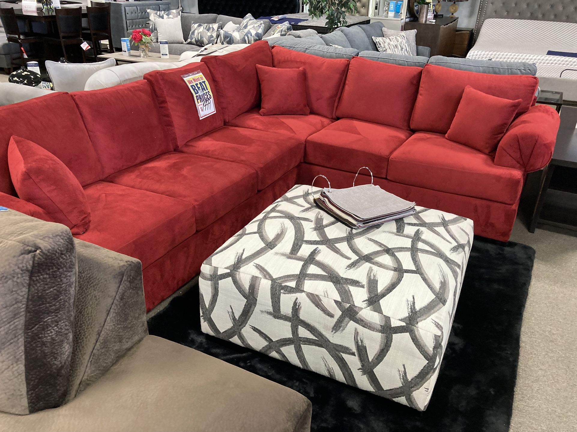 Perfect Sectional ♥️ $1999! Easy Financing !