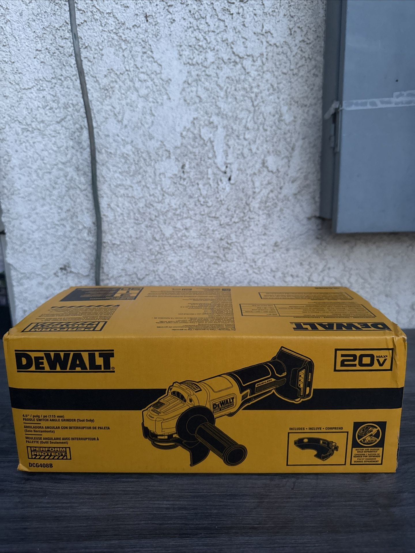 DEWALT 4.5-in 20-volt max Paddle Switch Brushless Cordless Angle grinder
