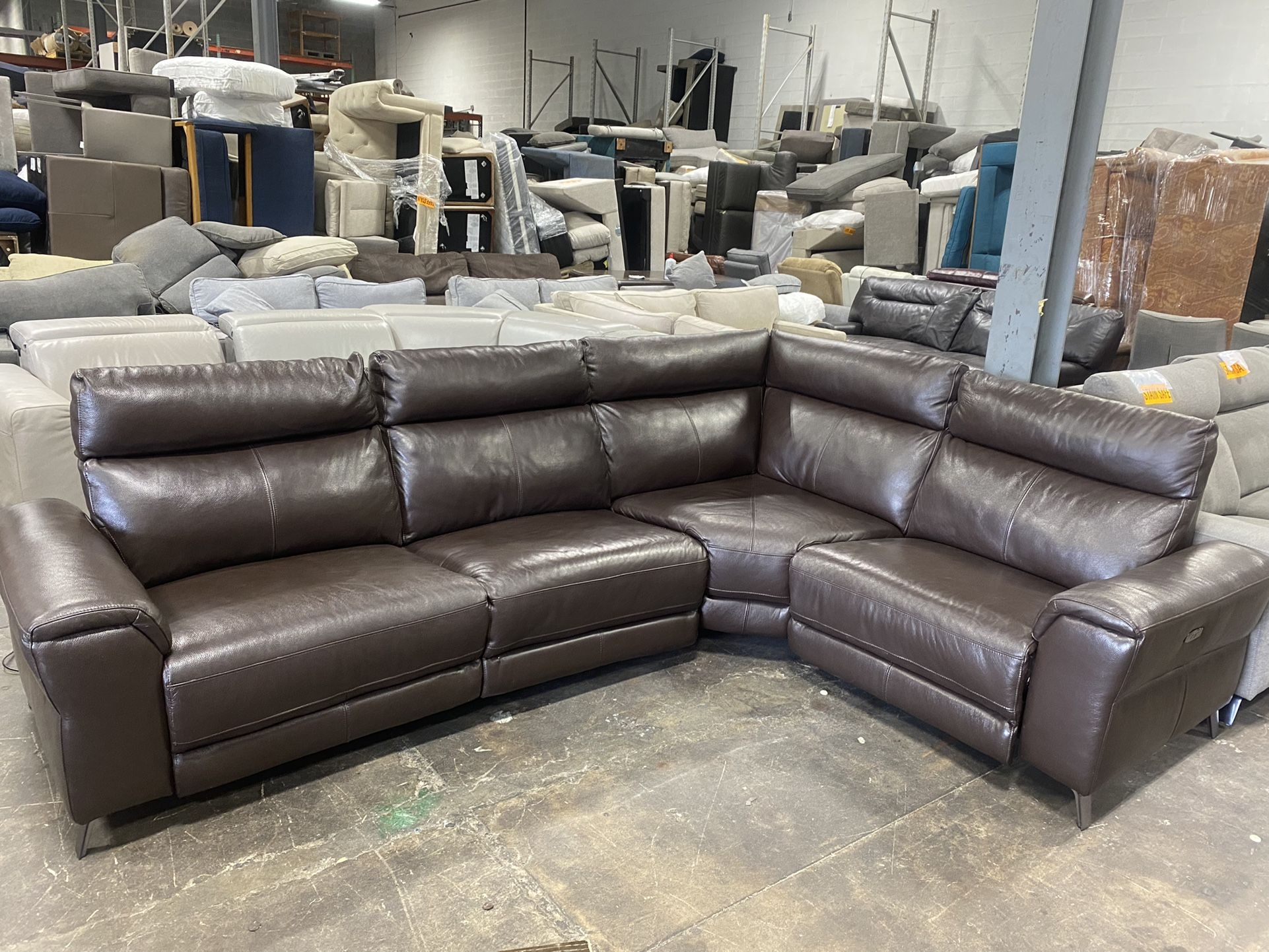 Macys Brand Reclining Sectional 850 for Sale in Paterson, NJ OfferUp