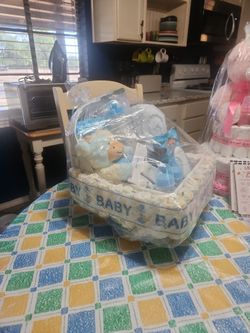 Baby shower carrier