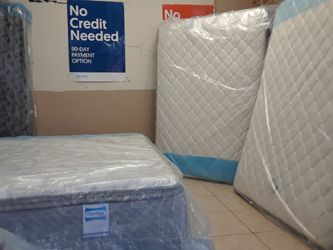 Queen Mattress Summer Sale