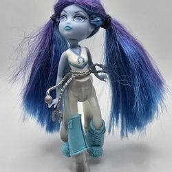 Monster High Fright Mares Skyra Bouncegait Doll  