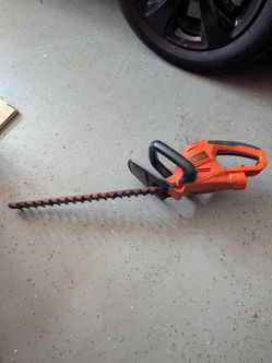 Black and Decker Hedge Trimmer