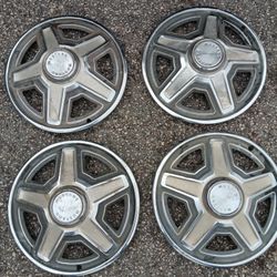 Mustang Hubcaps WheelCovers 1969 Ford