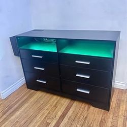 New 6 Drawer Dresser w/ Charging Station and LED Lights,Chest of Drawers w/ Open Storage Cubby,Black