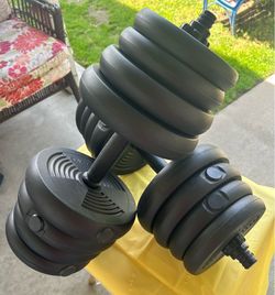 New pair of 66 pounds dumbbells each one 33 pounds they come with the extra bar so you can connect them end workout for your chest