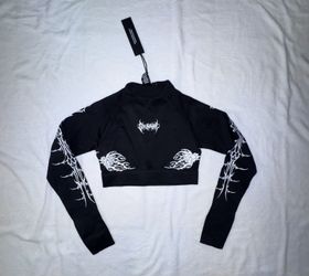 Civil Regime Sinister Bloom Seamless Long Sleeve Crop Top Black Gothic Small NWT