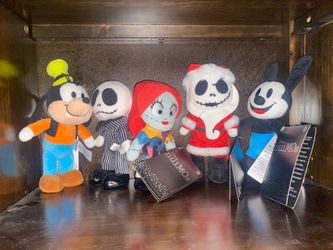 Disney NuiMOS Lot