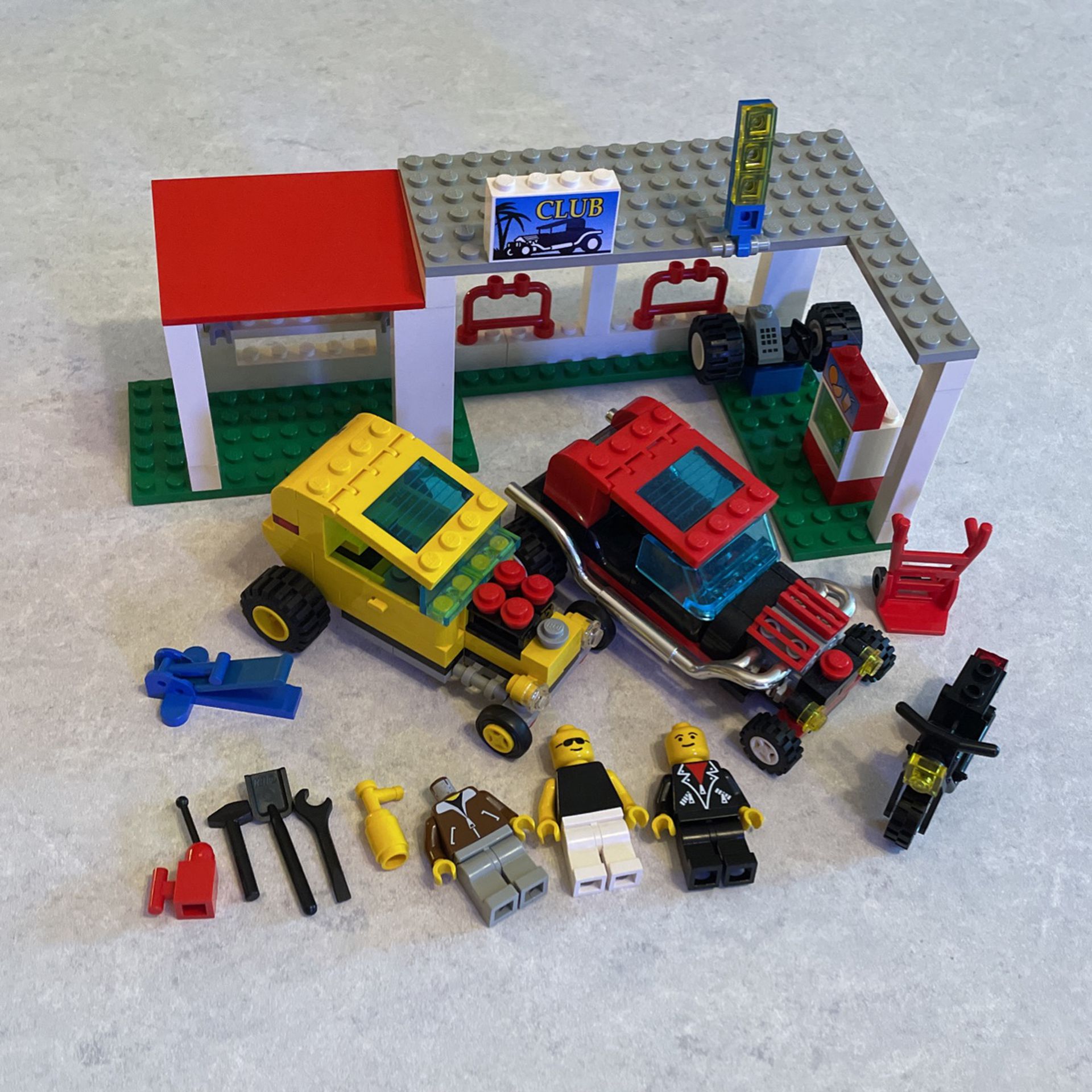 1994 Lego System Classic Town Set 6561