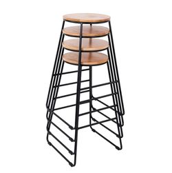 In excellent condition, set of 4 bar stools. 28” Height