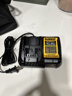 Dewalt 4amp Charger