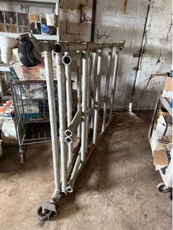 Heavy-Duty Rolling Pipe/Scaffold Rack