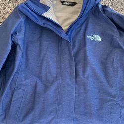 Women’s North Face Raincoat