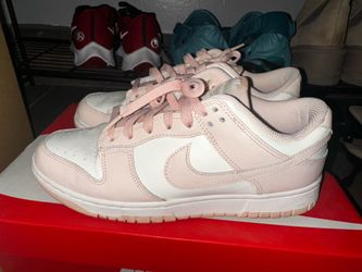 Nike Dunk Low Pink shoes