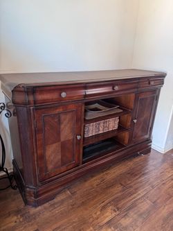 Drawer/tv stand