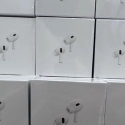 Apple Head Set Left And Right With Charging Case 