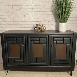 Modern Entryway Cabinet