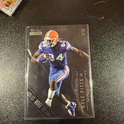 Kyle Pitts Wild card Matte Rookie card numbered 6/10