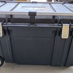 Large Rolling Case