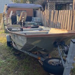 2008 Lowe’s 18’ 52” Wide John Boat